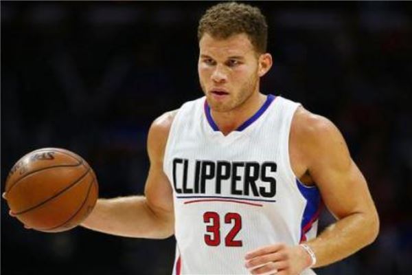 阿森纳客场3-0布拉格斯拉维亚，梅里诺双响，萨卡点射