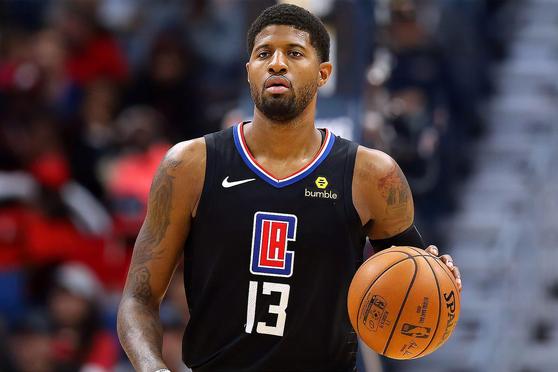 2280万买的恩里克砸手里？斯基拉：国米正找寻邓弗里斯的替补