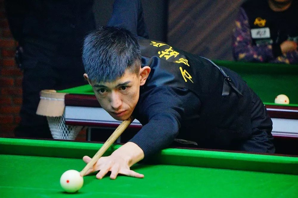 球迷为之疯 球迷为之疯