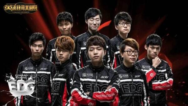 足球摇篮 足球摇篮